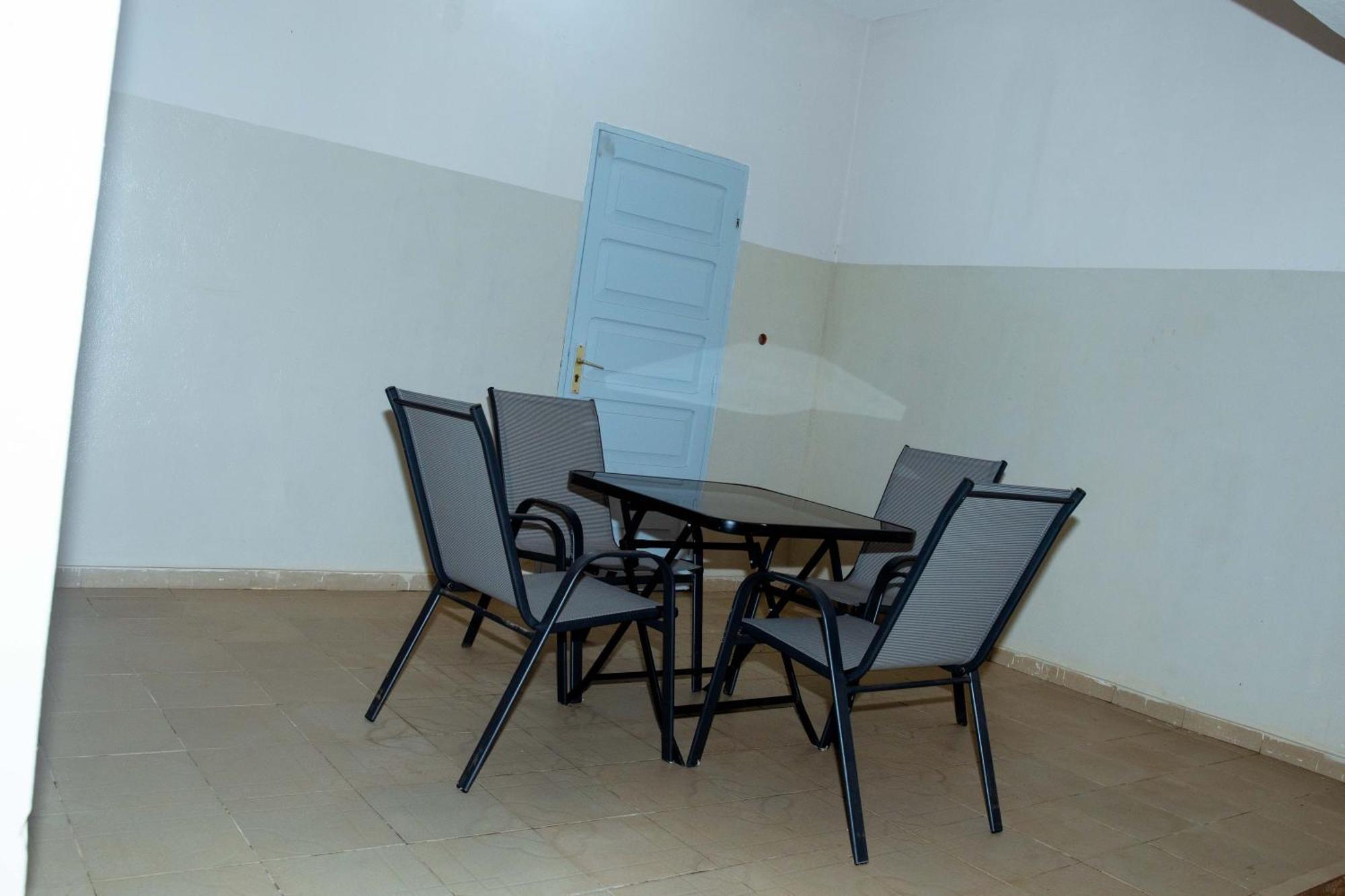 Studio Residence Condominium لومي المظهر الخارجي الصورة